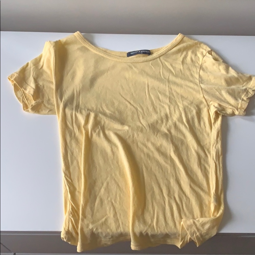 Brandy Melville t-shirt